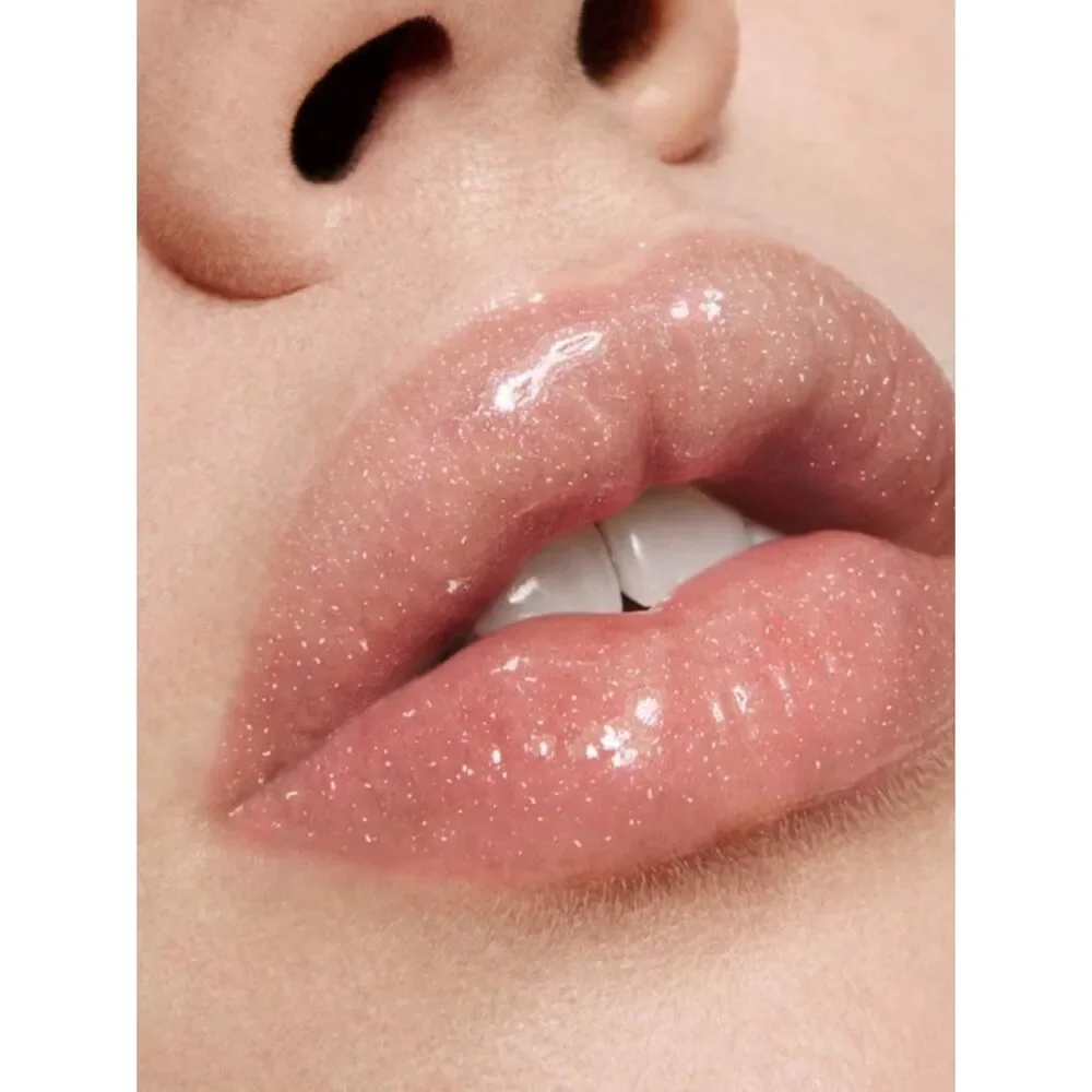 ISAMAYA Lip Lacq- Maximising Lip Plumping Serum